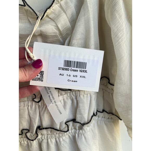 INDIKAH Cream Kathlene Flutter Sleeves Maxi Prairie Boho Dress $110 PLUS XXL NWT - Picture 11 of 16